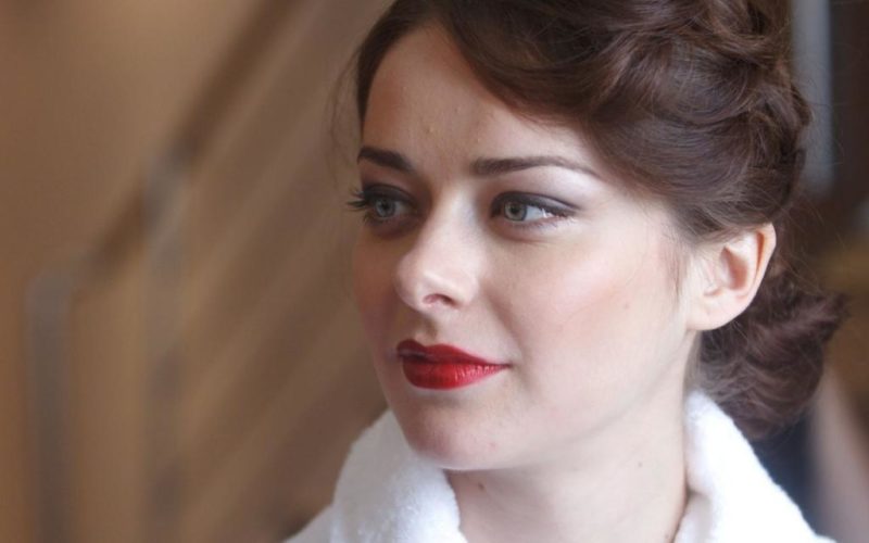 Пережила два брака, после которых наконец встретила своего мужчину. Марина Александрова и её жизнь