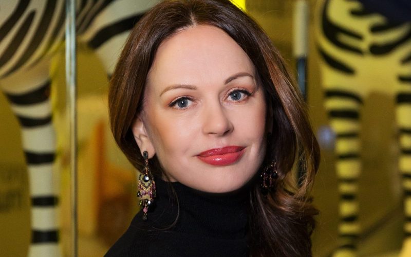  «Женщина без возраста»: Ирина Безрукова восхитила цветущим видом в отпуске