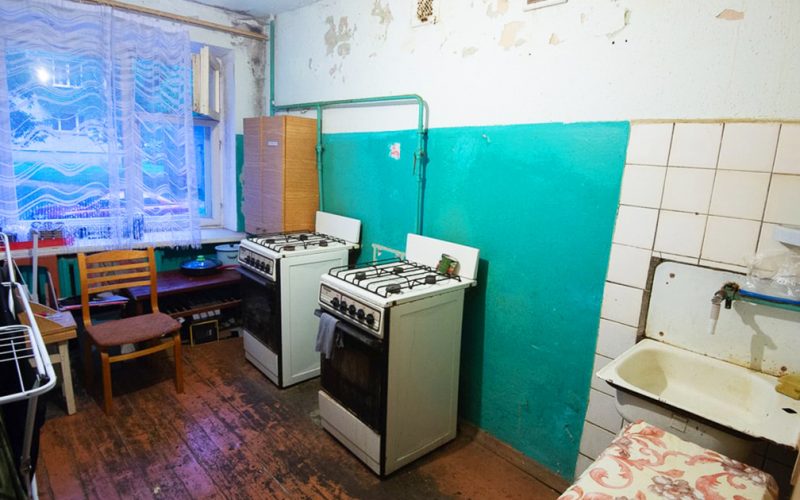  Когда руки растут откуда надо: Парень из Минска превратил комнату в коммуналке в полноценную квартиру